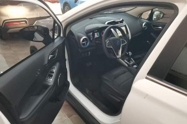 BYD Yuan New Energy 2019, 82500 км, за 6282 USD - фото 18
