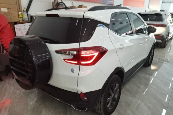 BYD Yuan New Energy 2019, 82500 км, за 6282 USD - фото 6