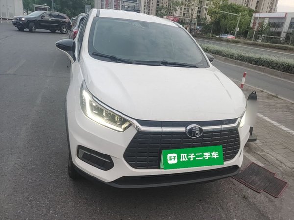 BYD Yuan New Energy 2019, 87700 км, за 8124 USD