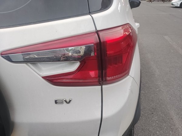 BYD Yuan New Energy 2019, 87700 км, за 8124 USD - фото 7