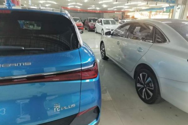 BYD Yuan PLUS 2022, 57500 км, за 13194 USD