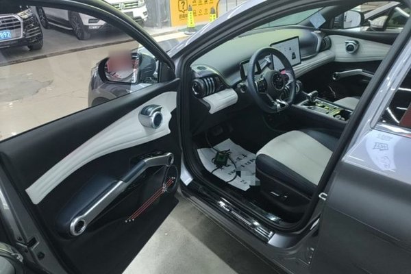 BYD Yuan PLUS 2022, 30900 км, за 13323 USD - фото 18