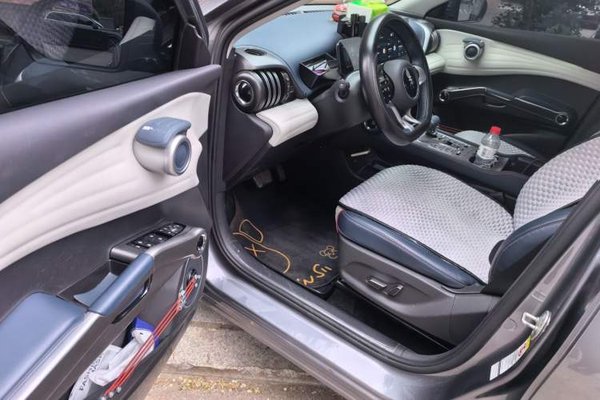 BYD Yuan PLUS 2022, 40700 км, за 10976 USD - фото 22