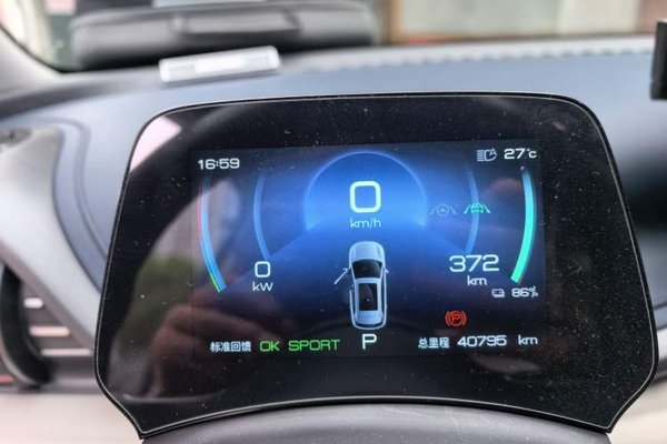 BYD Yuan PLUS 2022, 40700 км, за 10976 USD - фото 17