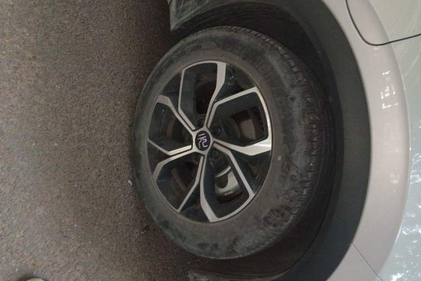 BYD Yuan PLUS 2022, 53000 км, за 10973 USD - фото 11