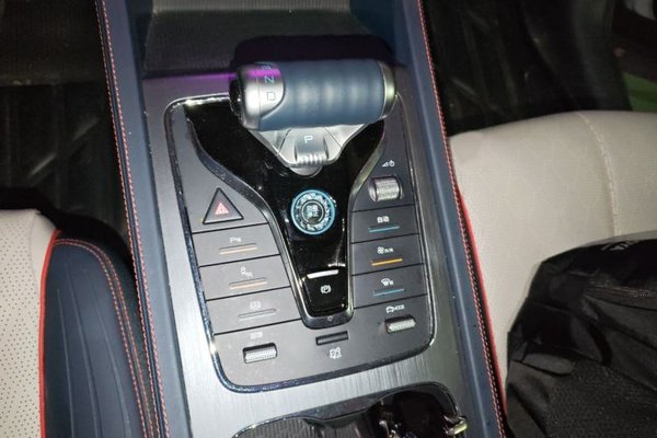 BYD Yuan PLUS 2022, 35000 км, за 13729 USD - фото 13