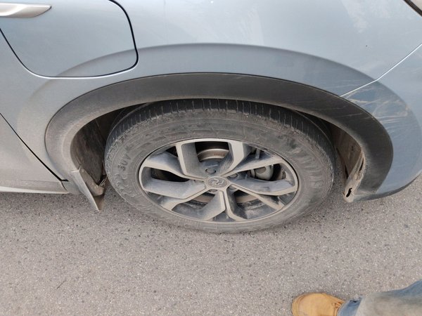 BYD Yuan PLUS 2023, 32900 км, за 13405 USD