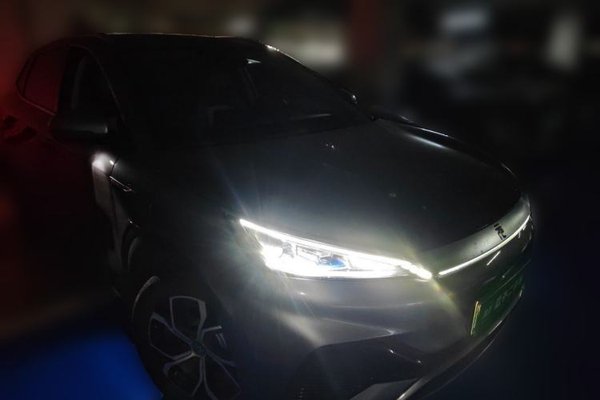 BYD Yuan PLUS 2023, 101300 км, за 10894 USD