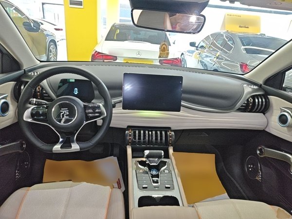 BYD Yuan PLUS 2024, 3300 км, за 16219 USD - фото 19
