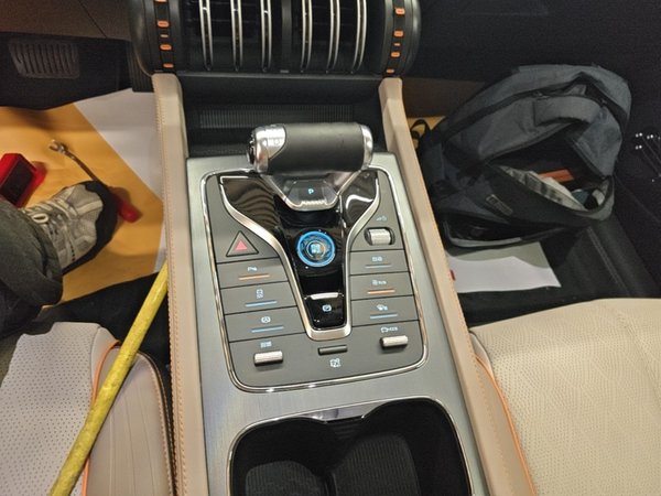 BYD Yuan PLUS 2024, 3300 км, за 16219 USD - фото 23
