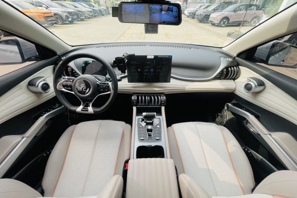 BYD Yuan PLUS 2024, 66800 км, за 15592 USD - фото 13