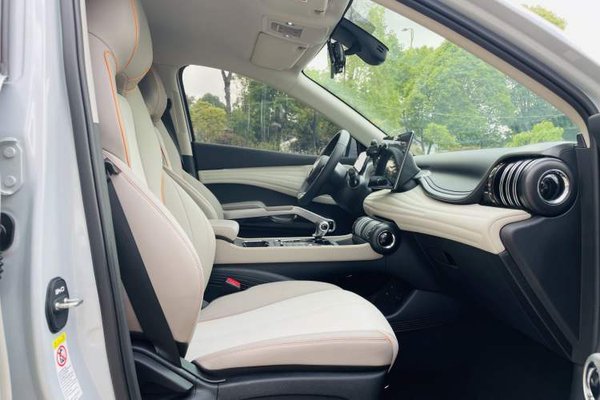 BYD Yuan PLUS 2024, 66800 км, за 15592 USD - фото 19