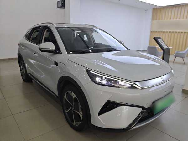 BYD Yuan PLUS 2025, 9800 км, за 16883 USD