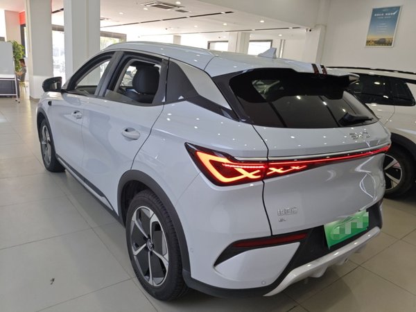 BYD Yuan PLUS 2025, 9800 км, за 16883 USD