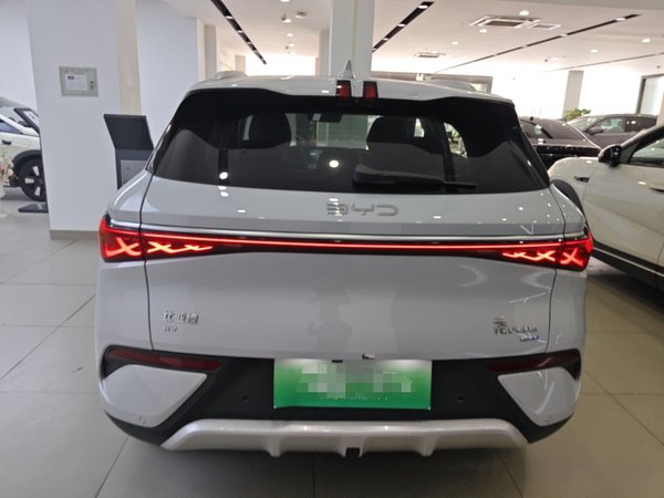 BYD Yuan PLUS 2025, 9800 км, за 16883 USD