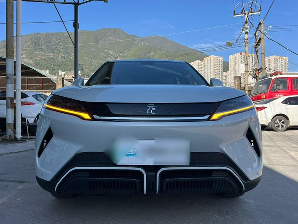 BYD Yuan UP 2024, 18500 км, за 12220 USD
