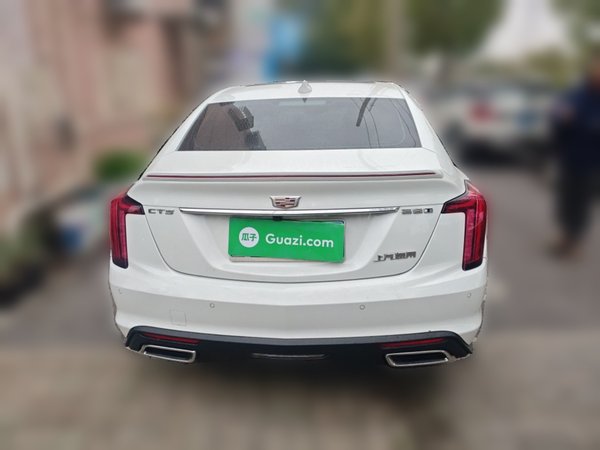 Cadillac CT5 · 2022 год