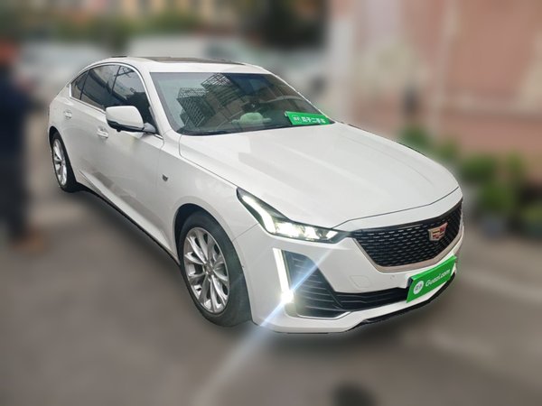 Cadillac CT5 2022, 56100 км, за 23762 USD