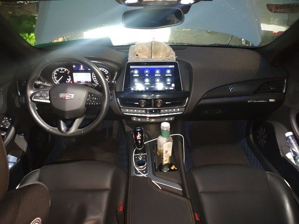 Cadillac CT5 2022, 56100 км, за 23762 USD - фото 12