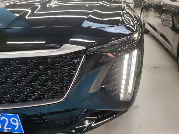 Cadillac CT6 2023, 4900 км, за 45403 USD