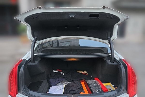 Cadillac ATS-L 2017, 157200 км, за 10695 USD - фото 16