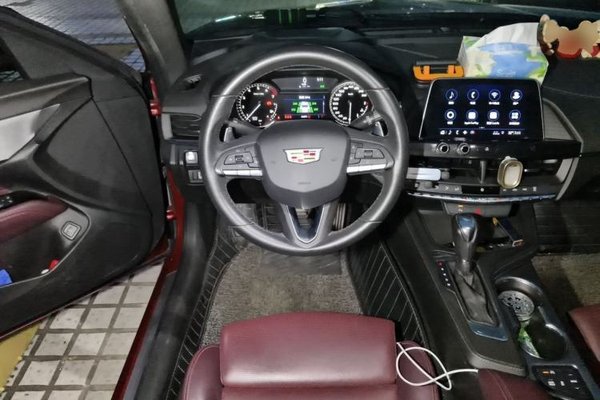 Cadillac CT4 2020, 56200 км, за 12079 USD - фото 11