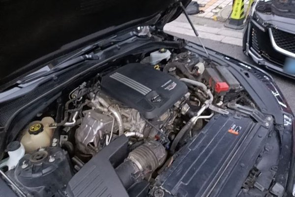 Cadillac CT4 2021, 83900 км, за 14114 USD - фото 24