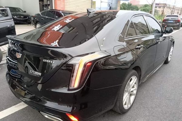 Cadillac CT4 2021, 83900 км, за 14114 USD - фото 6