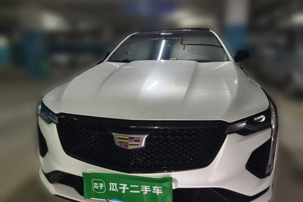 Cadillac CT4 2021, 70100 км, за 13137 USD