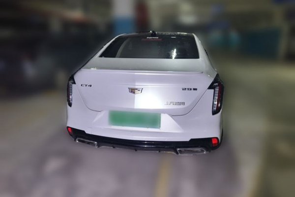 Cadillac CT4 2021, 70100 км, за 13137 USD