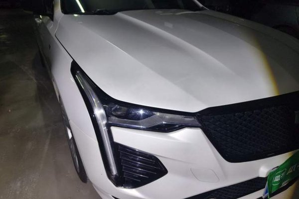 Cadillac CT4 2021, 70100 км, за 13137 USD - фото 7