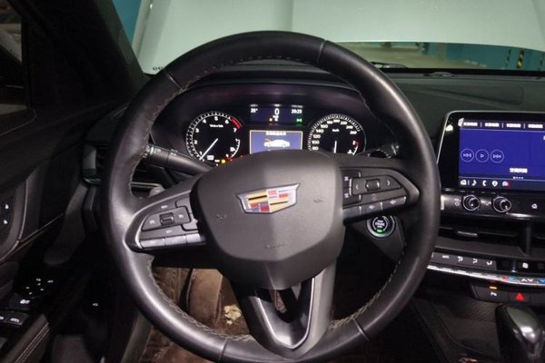 Cadillac CT4 2021, 70100 км, за 13137 USD - фото 10