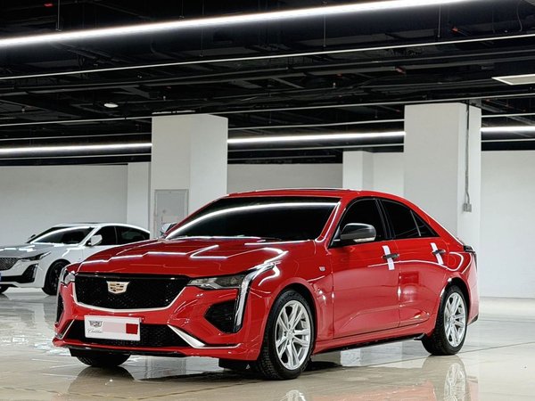 Cadillac CT4 · 2022 год