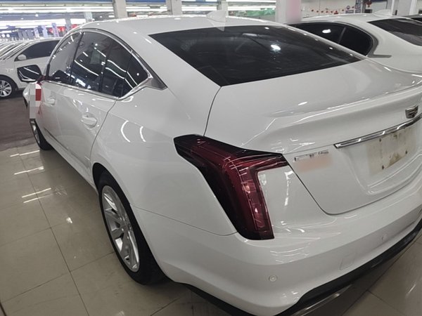 Cadillac CT5 2020, 45300 км, за 18439 USD