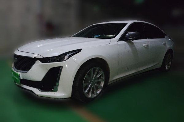 Cadillac CT5 · 2020 год