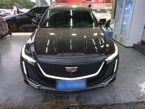 Cadillac CT5 2021, 35000 км, за 21389 USD