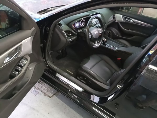 Cadillac CT5 2021, 35000 км, за 21389 USD - фото 19
