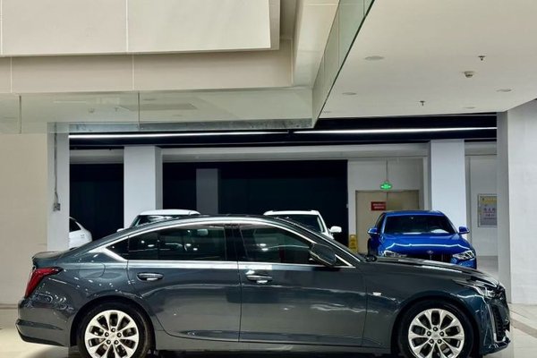 Cadillac CT5 2021, 65800 км, за 19235 USD