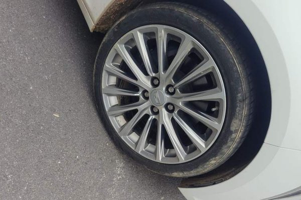Cadillac CT5 2021, 95100 км, за 20692 USD - фото 8