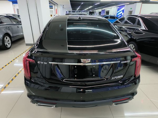 Cadillac CT5 2022, 25800 км, за 24659 USD