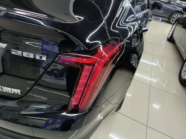 Cadillac CT5 2022, 25800 км, за 24659 USD - фото 7