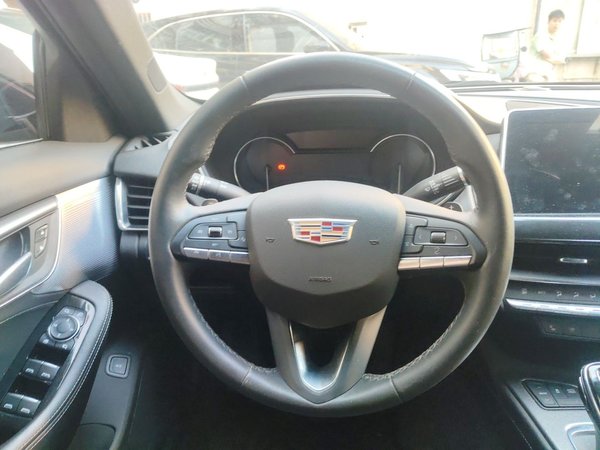 Cadillac CT5 2022, 45300 км, за 20198 USD - фото 11