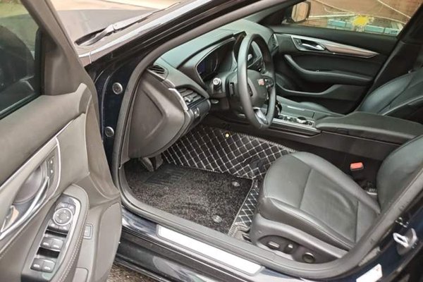 Cadillac CT5 2022, 46700 км, за 21412 USD - фото 18