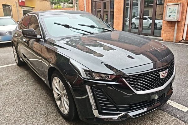 Cadillac CT5 2022, 46700 км, за 21412 USD