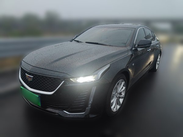 Cadillac CT5 · 2022 год