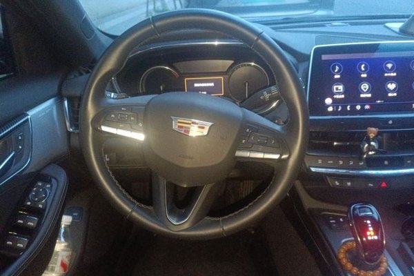 Cadillac CT5 2022, 71800 км, за 20859 USD - фото 11