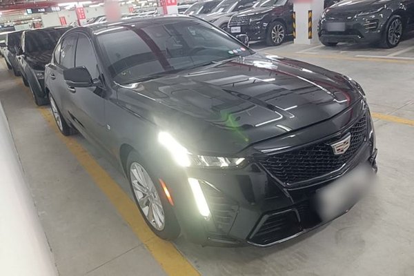 Cadillac CT5 2022, 73100 км, за 20037 USD