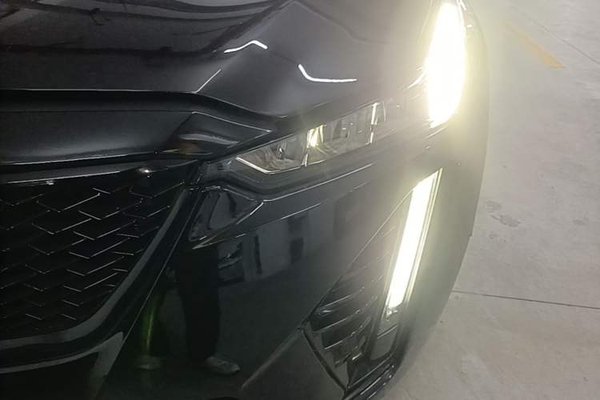 Cadillac CT5 2022, 73100 км, за 20037 USD - фото 8