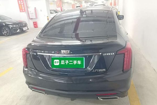 Cadillac CT5 2022, 73100 км, за 20037 USD