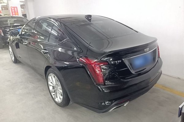 Cadillac CT5 2022, 73100 км, за 20037 USD